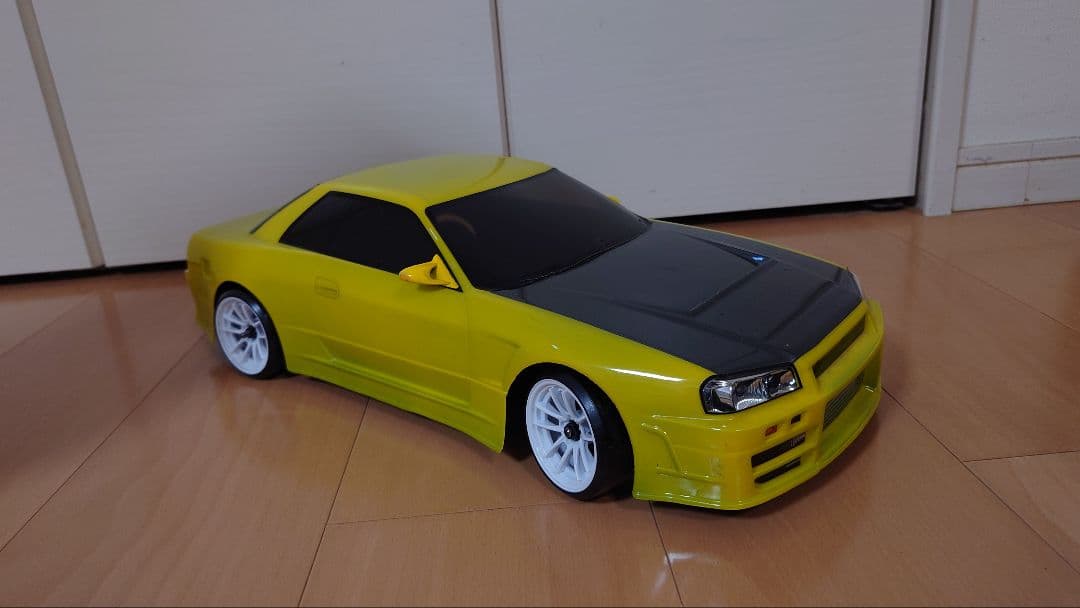 トシヨコモ324RボディLED付き