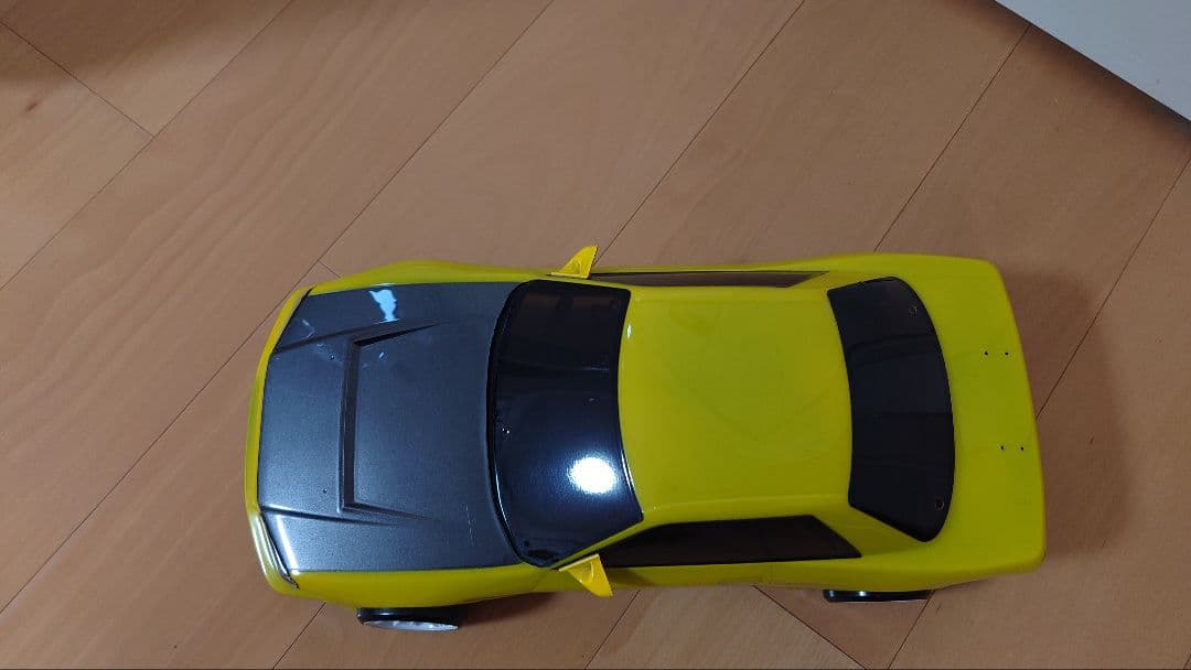トシヨコモ324RボディLED付き