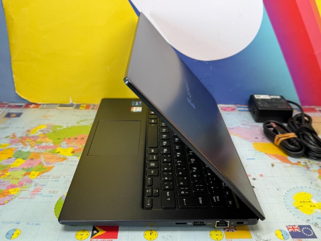 美品 i7・16GB・512GB dynabook G83/HS ノートPC