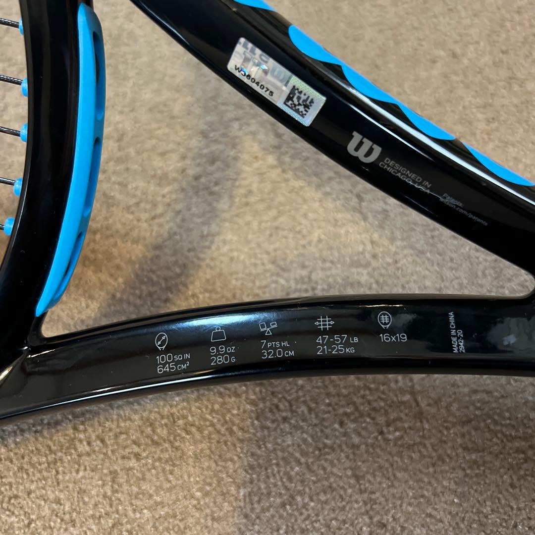 Wilson ULTRA100L V3.0 硬式テニスラケット280g軽量モデル
