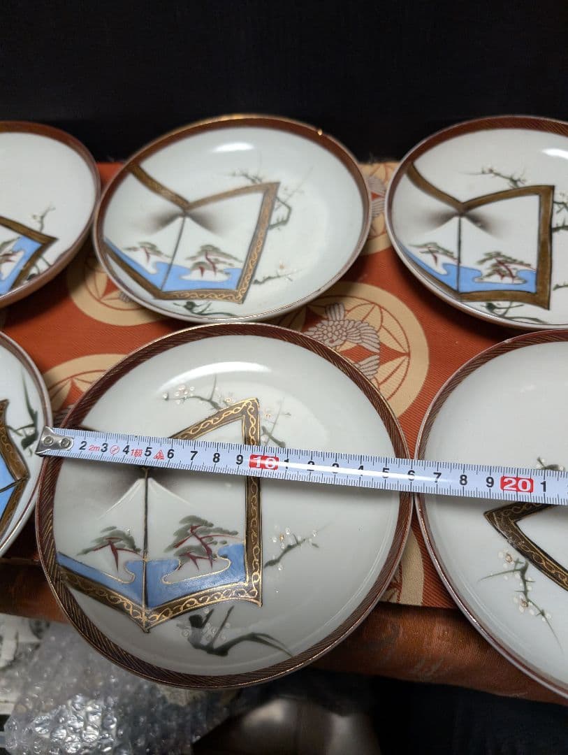 伊万里金彩陶磁器の皿 6枚セット 風景画