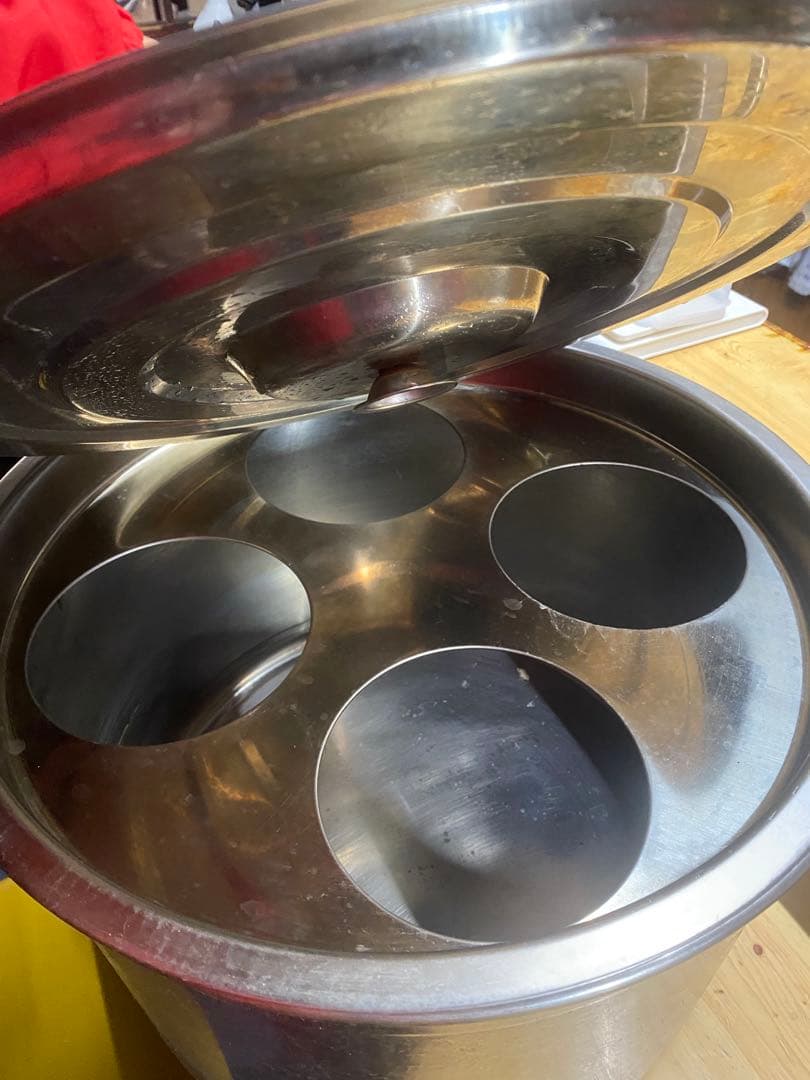【中古品】業務用 ステンレス製 ゆで麺器（テボ4個・専用蓋セット）