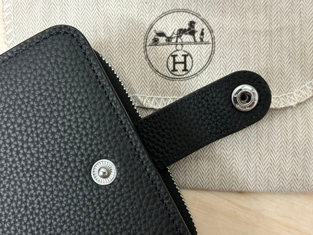 極美品⭐︎ H 二つ折り財布 新品未使用 ノベルティ