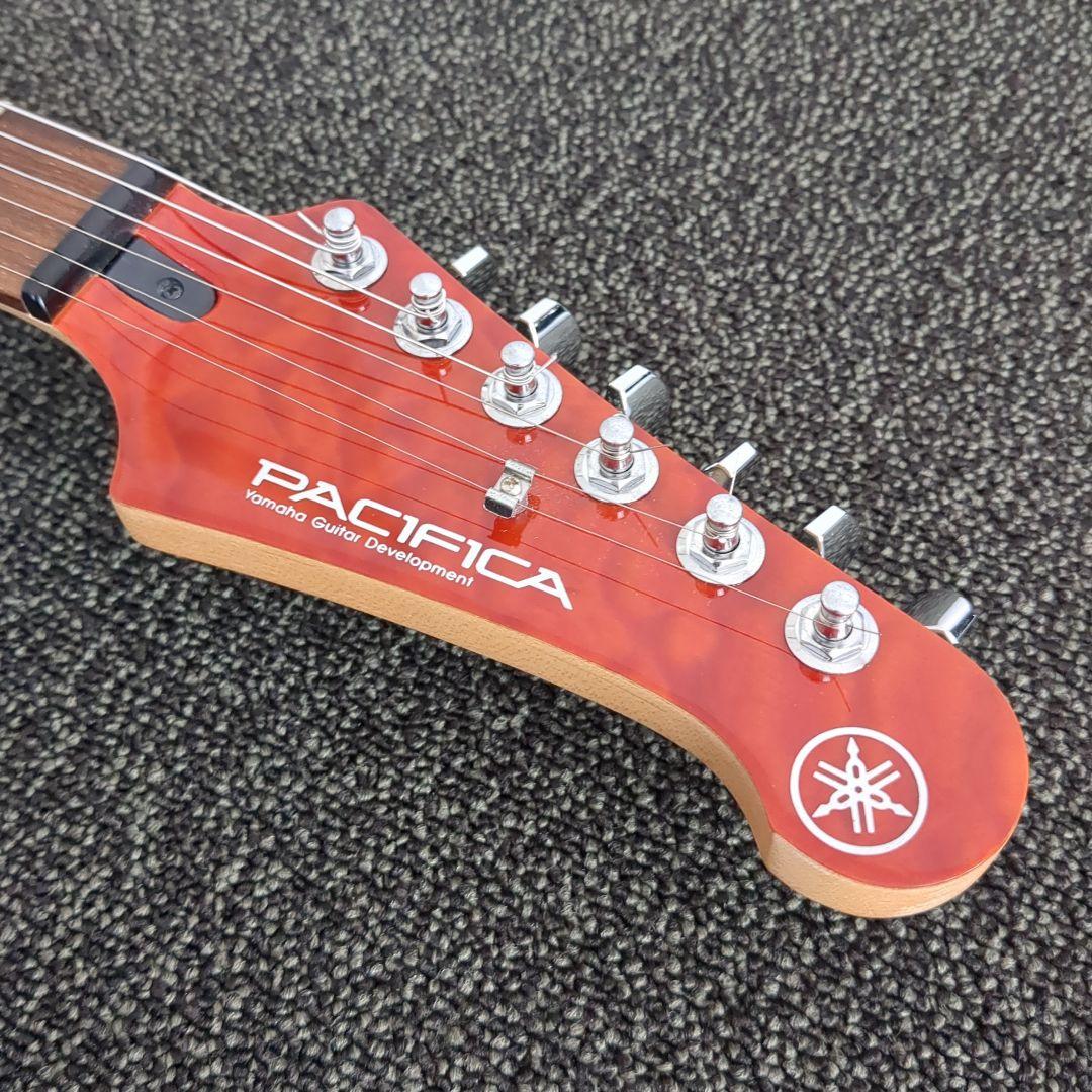 ヤマハ パシフィカ エレキギター　YAMAHA PACIFICA 212VQM