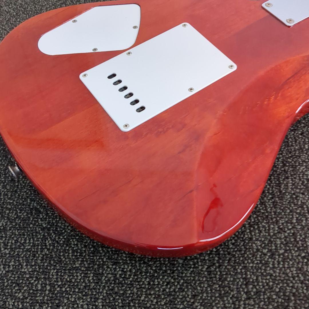 ヤマハ パシフィカ エレキギター　YAMAHA PACIFICA 212VQM