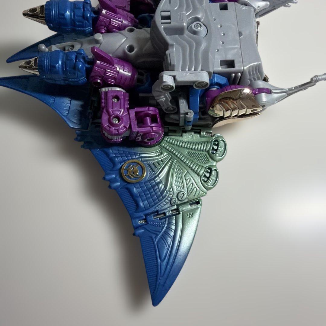 ビーストウォーズメタルス　C-46 メタルスデプスチャージ　トランスフォーマー