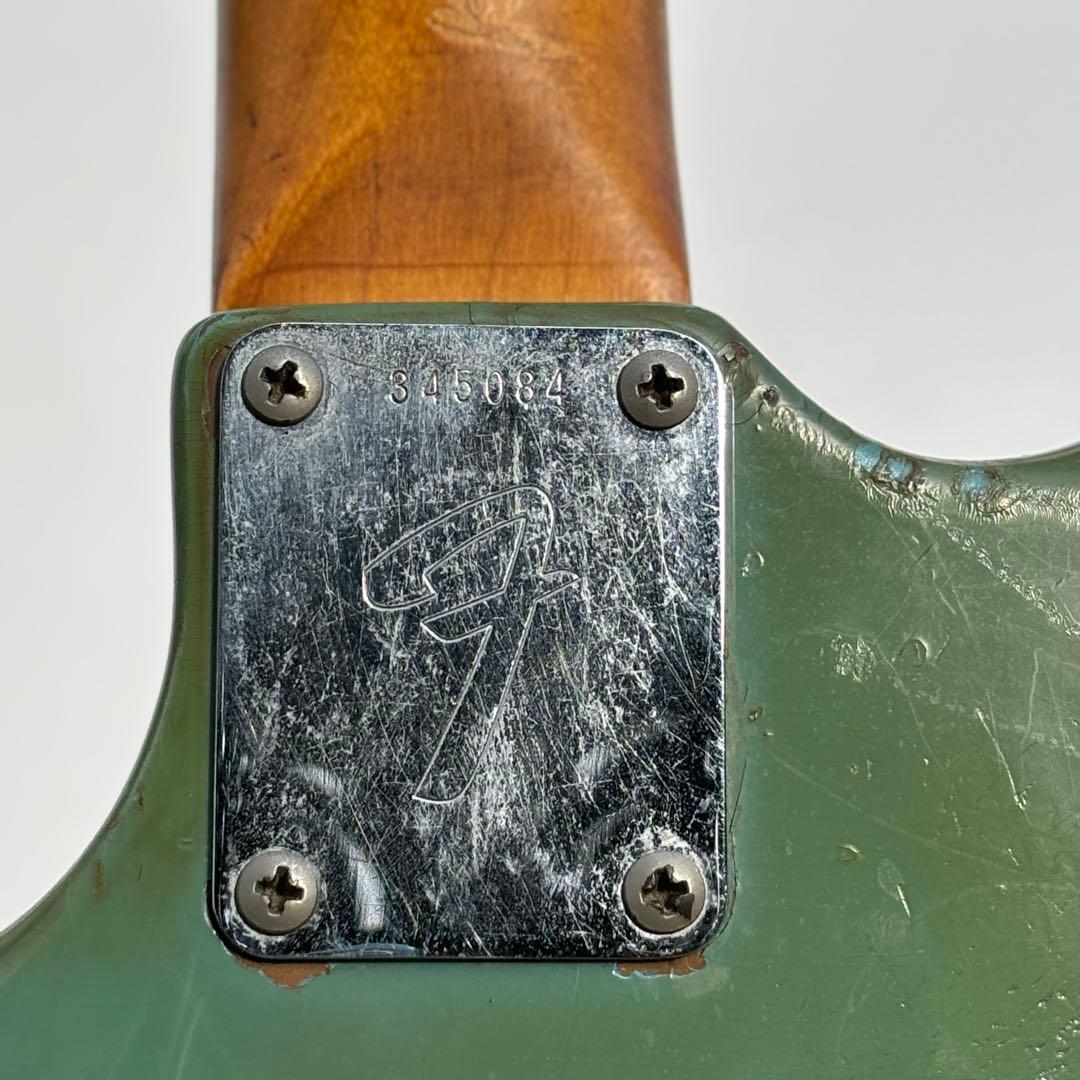 1972年 Fender USA Musicmaster Bass ダフネブルー
