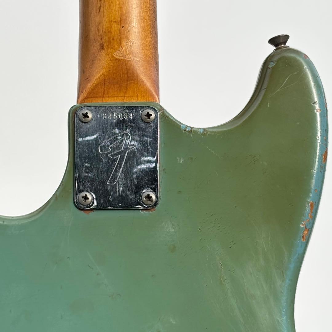1972年 Fender USA Musicmaster Bass ダフネブルー