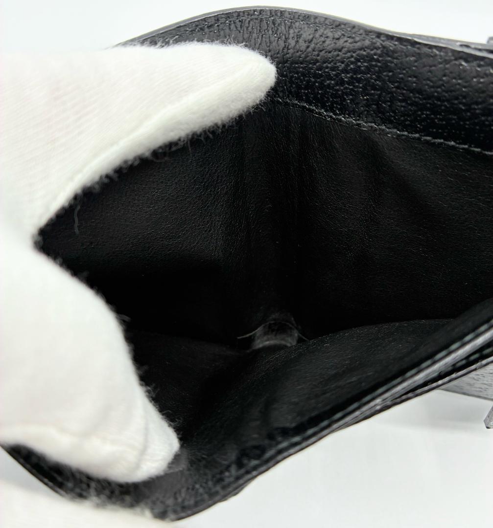 極美品 GUCCI グッチ レザー 二つ折り財布 黒 ブラック A1349A6