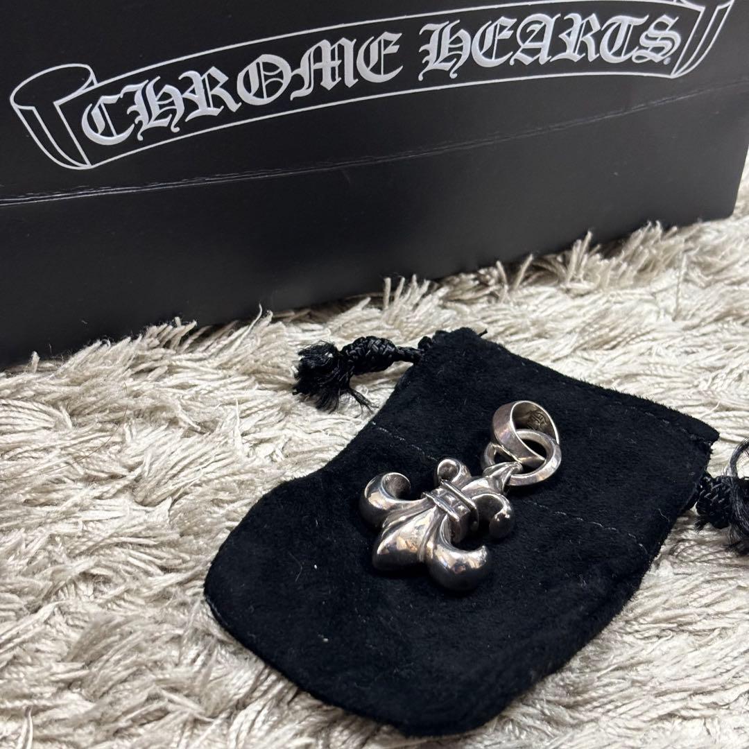 CHROME HEARTS BS FLEUR W/BALE ネックレストップ