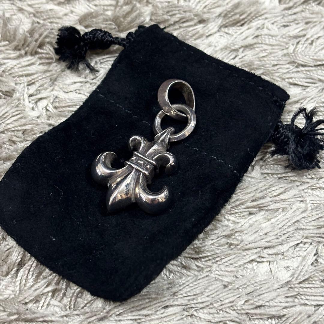 CHROME HEARTS BS FLEUR W/BALE ネックレストップ