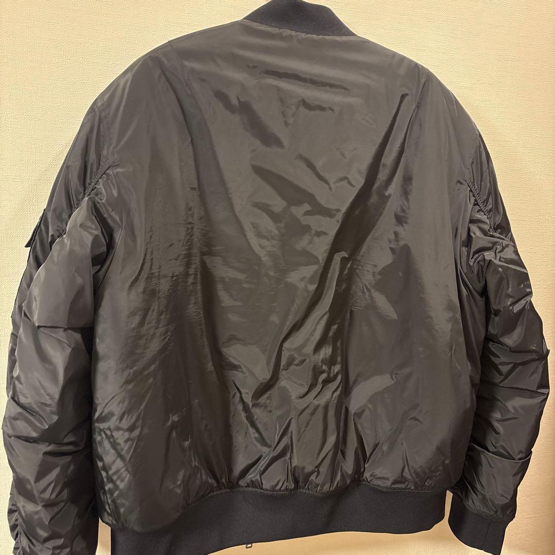 n*a様 HUGO BOSS 日本非売品ブラック ボンバージャケット NFLロゴ