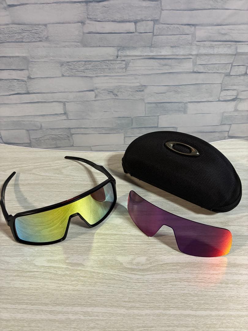 ゆ*ら様 オークリー　スートロ　OAKLEYSUTRO サングラス レンズ２枚