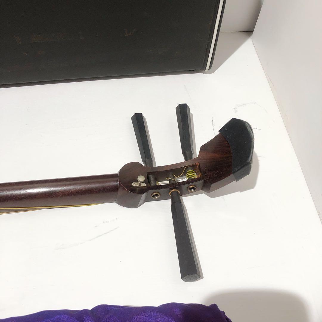 ☆【ジャンク扱い】三味線 本体 破れあり 和楽器 ハードケース付き