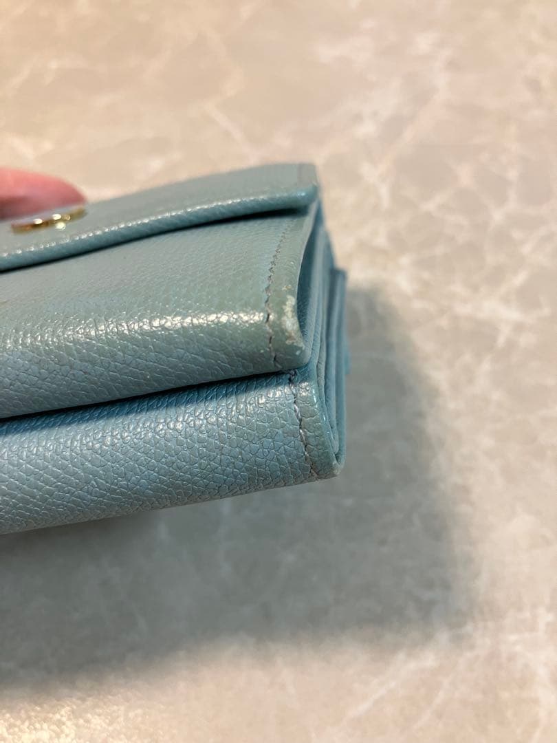 CHANEL シャネル　二つ折り財布　ブルー