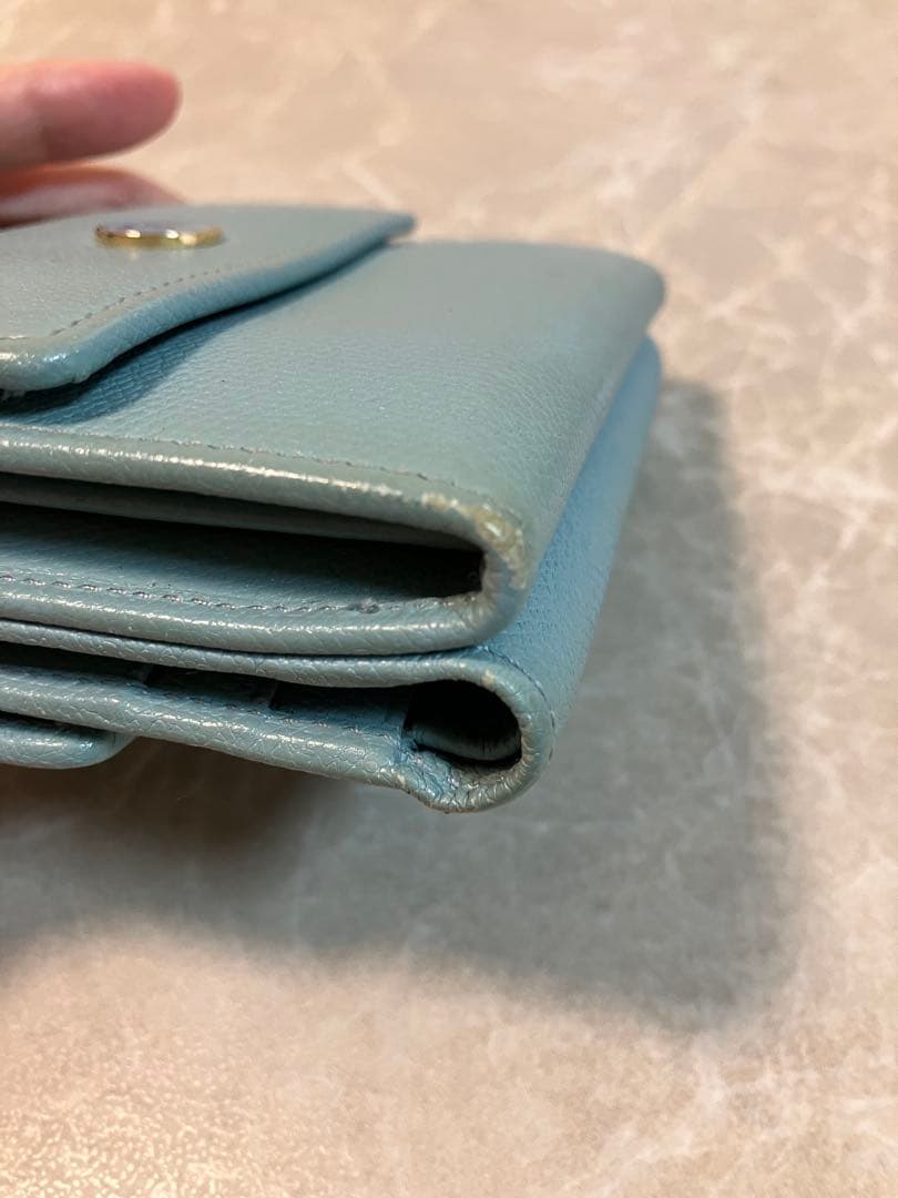 CHANEL シャネル　二つ折り財布　ブルー