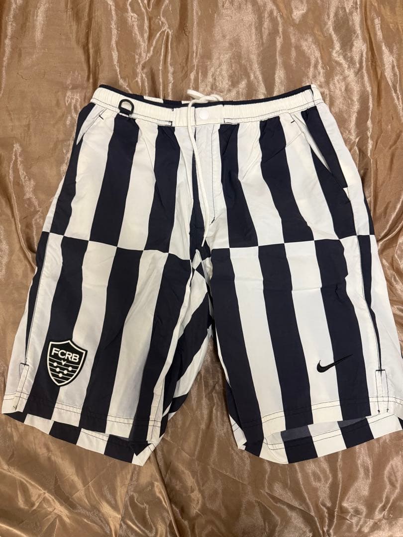 NIKE x FCRBナイロンセットアップF.C.Real Bristol