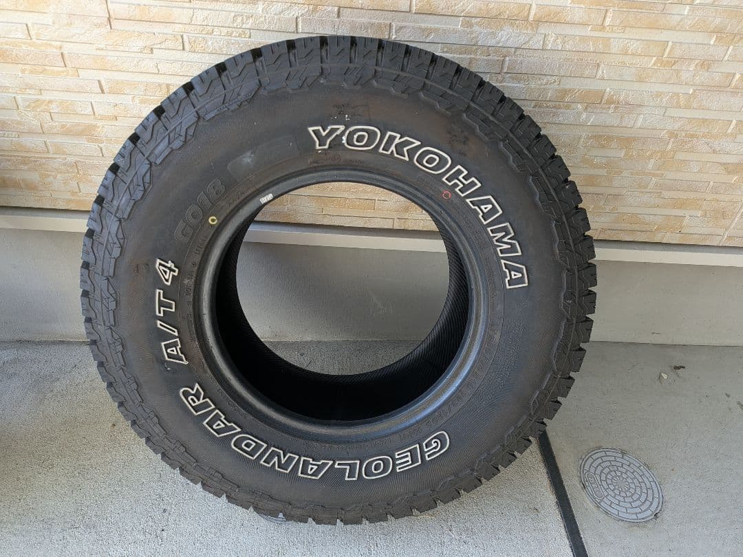 専用　難有り　ヨコハマ GEOLANDAR A/T 4 LT265/75R16