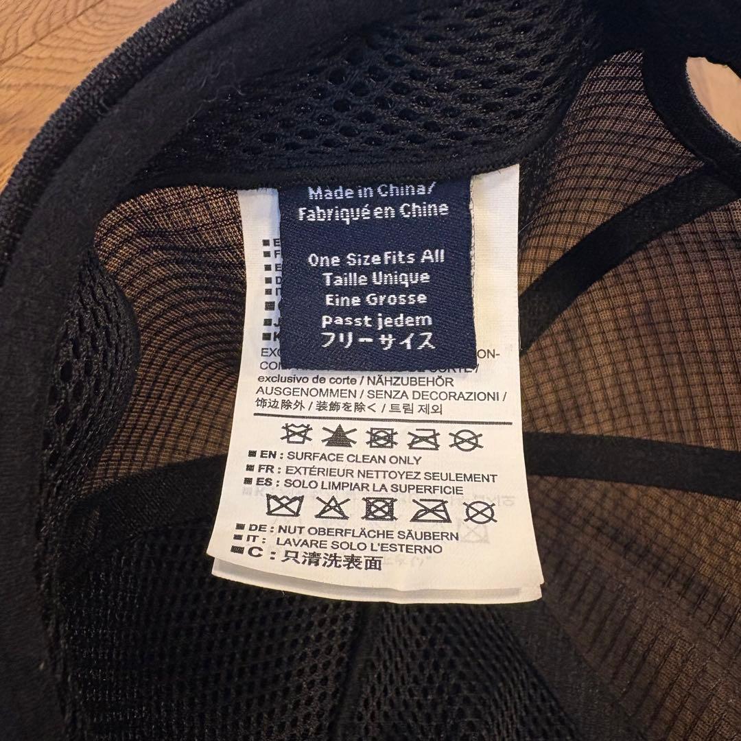 帽子 ARC'TERYX Logo Trucker Flat Black