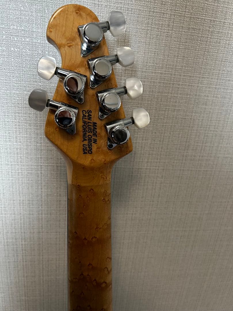 Ernie Ball Music Man JP6 MD（Piezo搭載）