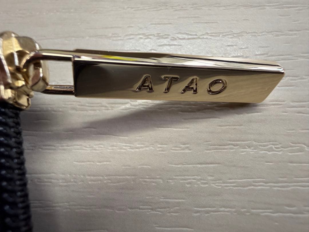 【新品級⭐︎⭐︎】未使用　ATAO アタオ　ミリモ　２つ折り財布⭐︎ブラック⭐︎