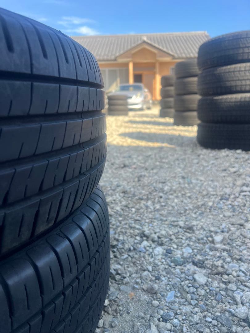 ダンロップ　エナセーブ　ec204 215/60r16 22年製　2本のみ
