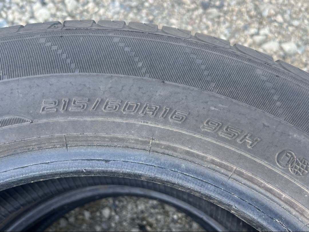 ダンロップ　エナセーブ　ec204 215/60r16 22年製　2本のみ