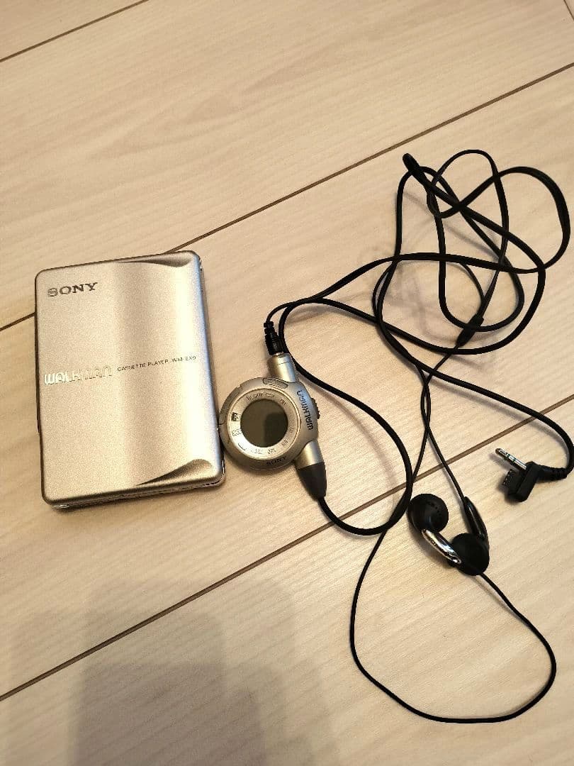 SONYウォークマン WM-EX9 カセットプレーヤー イヤフォン付き
