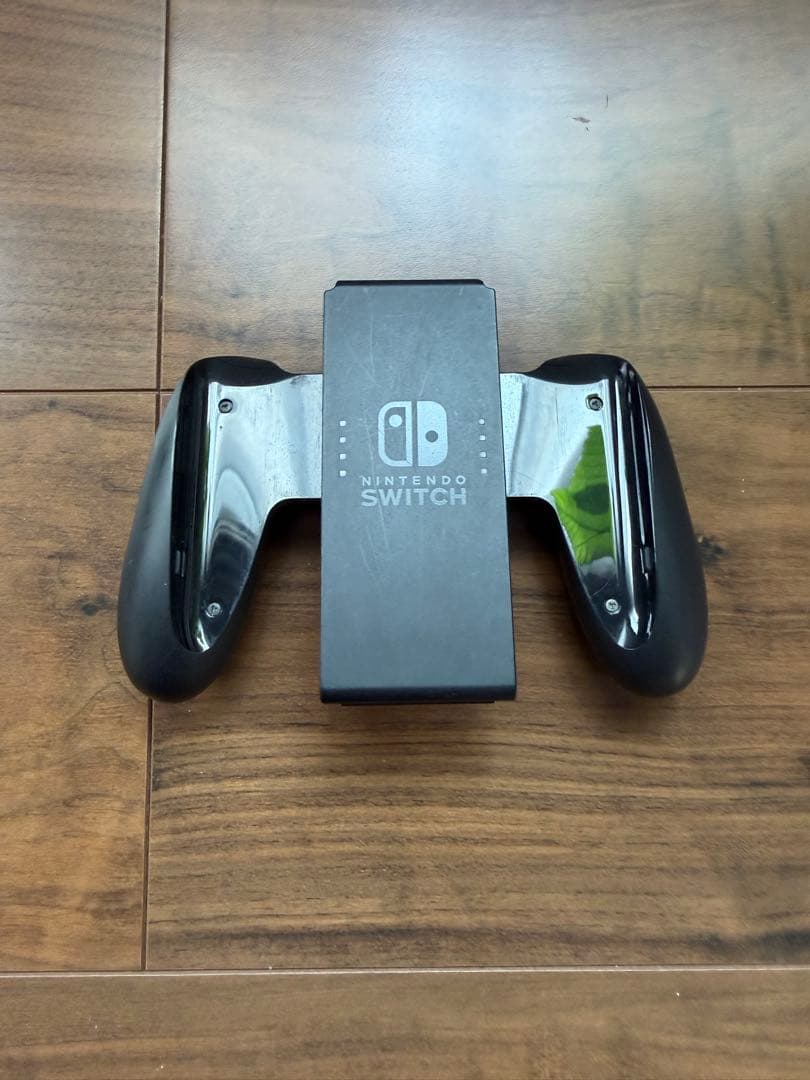 初期　Nintendo Switch ネオンブルー/ネオンレッド　ソフトおまけ