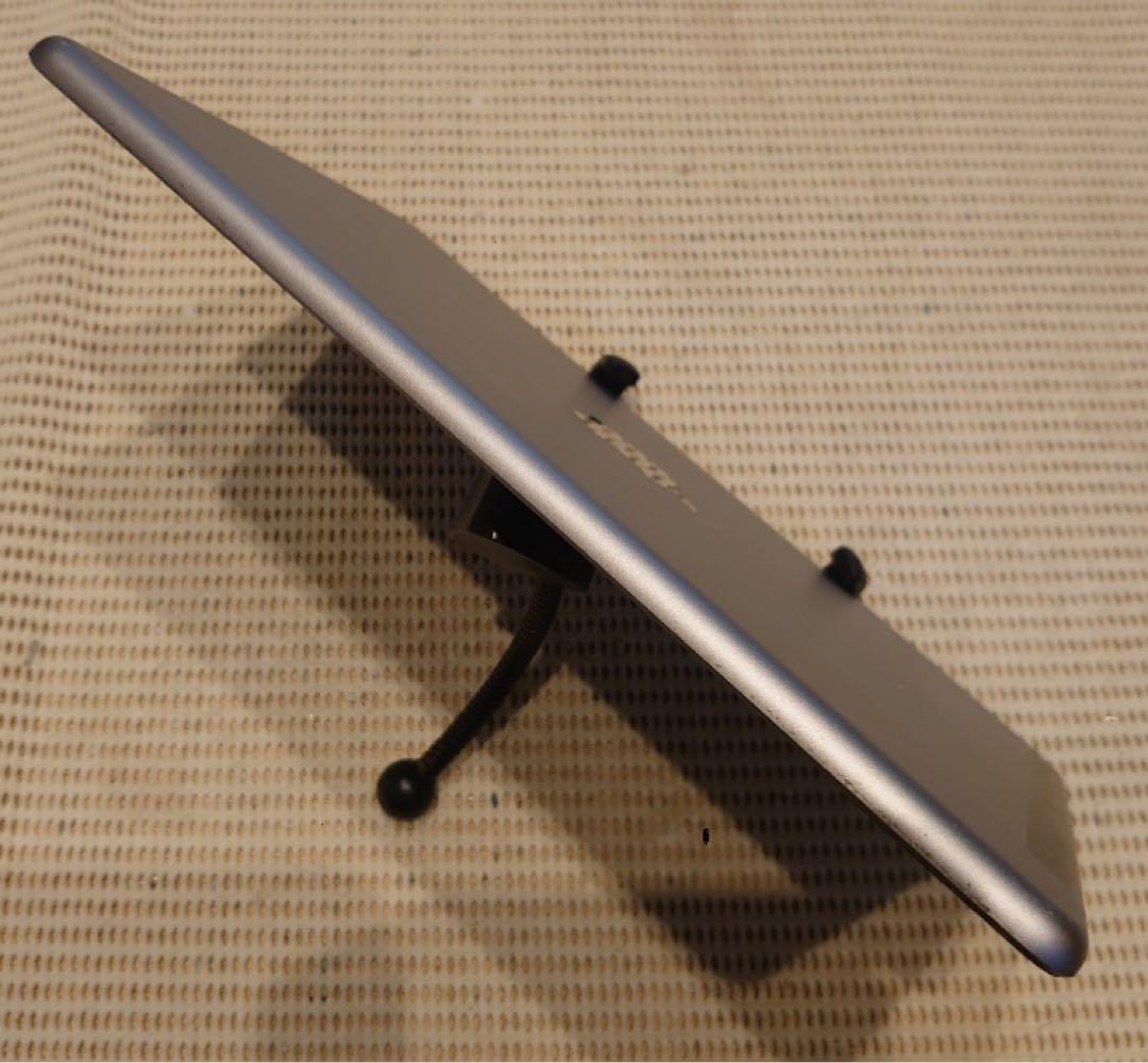 完動品SIMフリー液晶無傷iPad第6世代(A1954)本体32GB TJF88