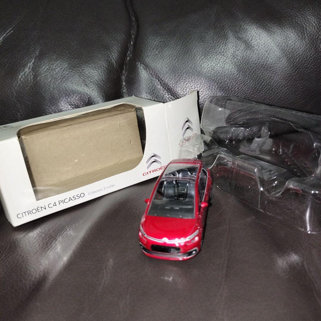 レアCITROËN C4 Picassoミニカー3インチ　シトロエン　ピカソ