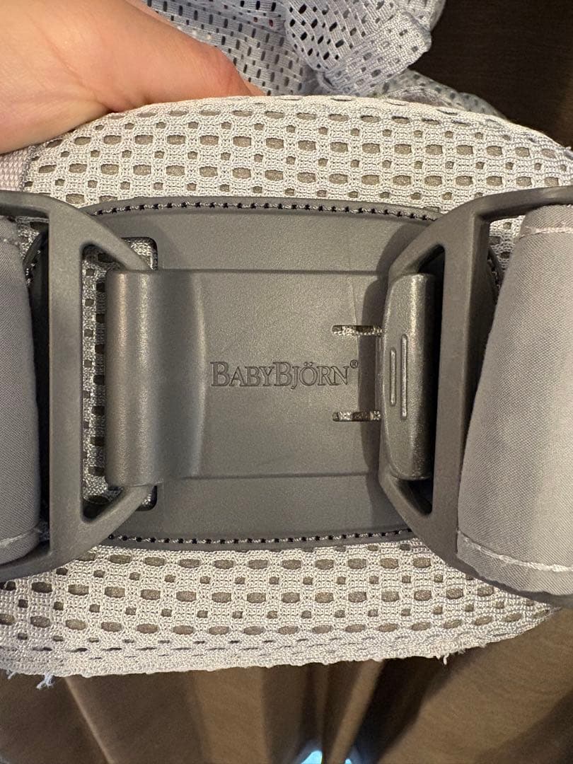 ベビーキャリア Harmony グレー　Baby Bjorn