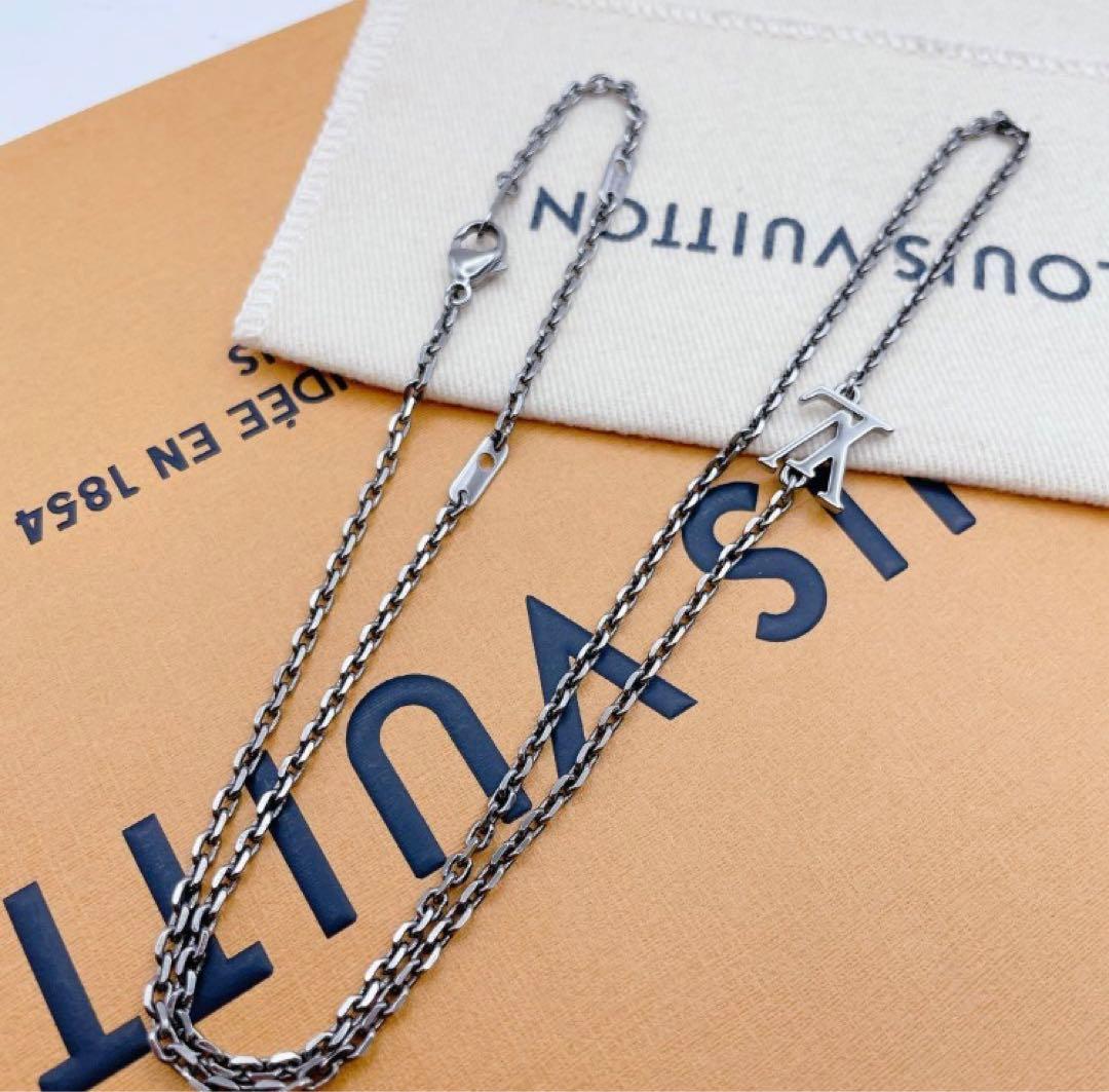 LOUIS VUITTON 完売品　ネックレス　チェーン　ユアーズ　シルバー