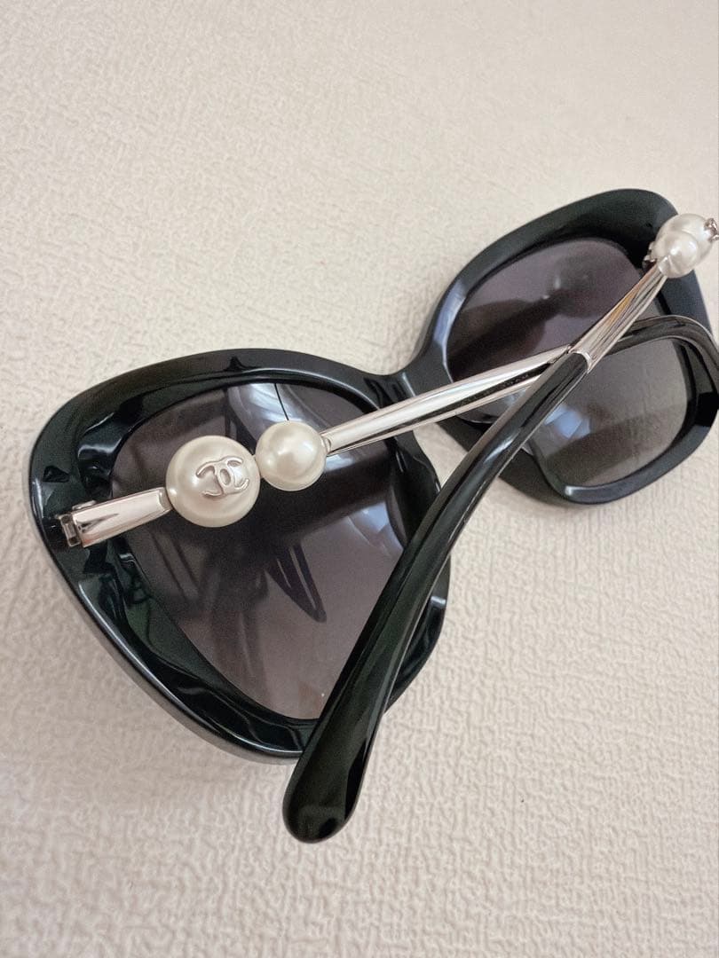 CHANEL シャネル フェイクパール ココマーク サングラス ケース付き