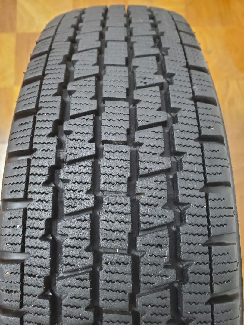 145/80Q12 80/78N LT ブリヂストン W300