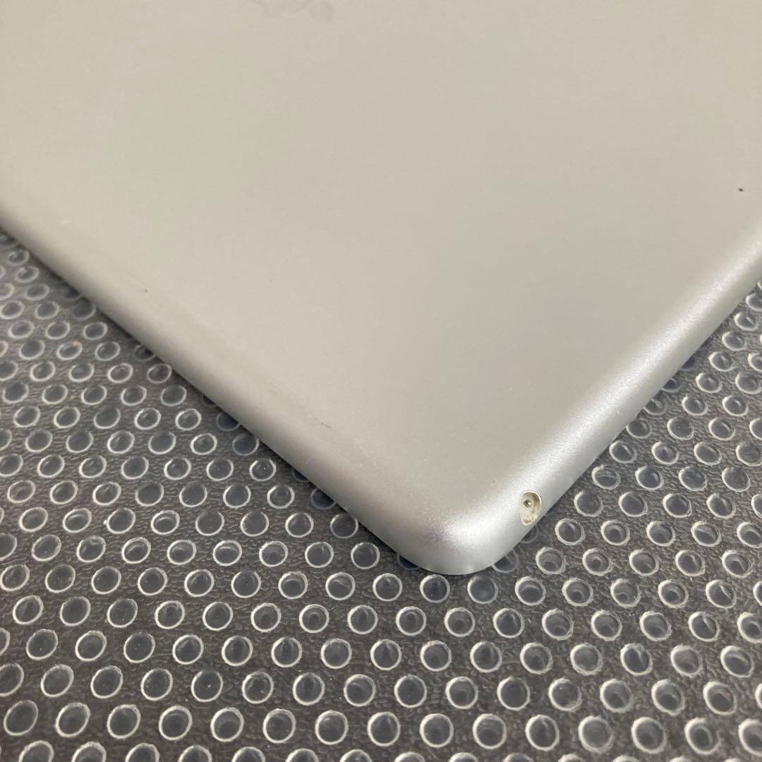 690【早い者勝ち】iPad8 第8世代 32GB WIFIモデル☆