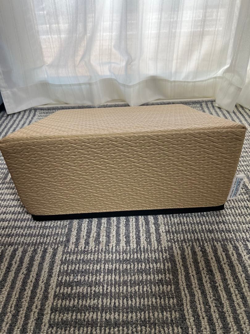 サンテプラス　フレックスクッション　美品　ベージュ