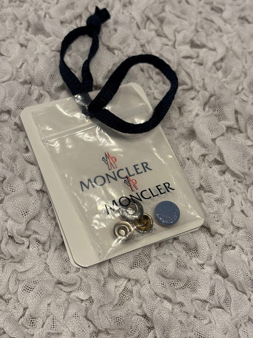 MONCLER フード付きダウンジャケット80cm ライトブルー付属品あり