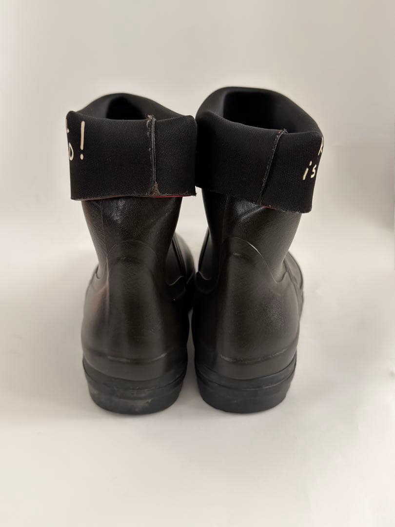 AIGLE × agnès b. コラボのレインブーツ