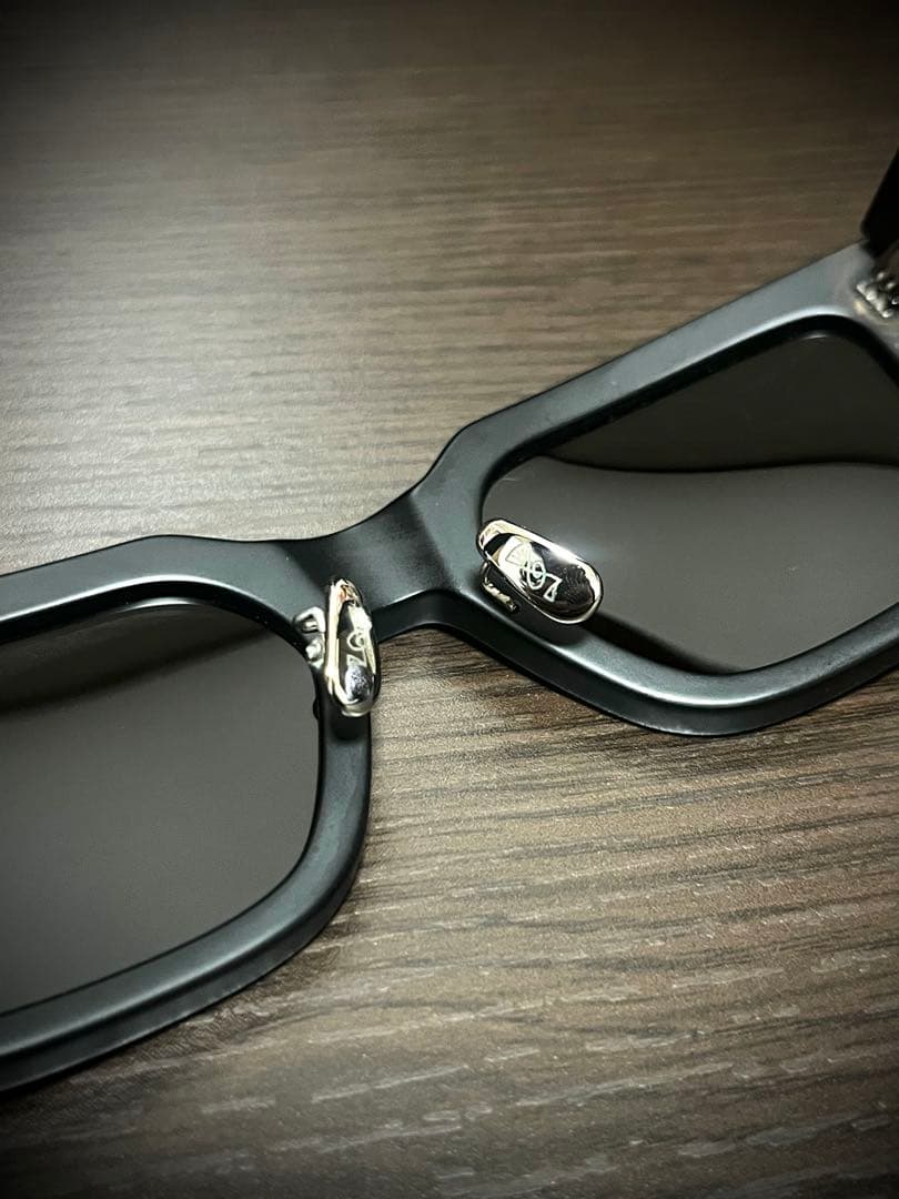 小物 Mr.CASANOVA Debonair Matte Black Smoke