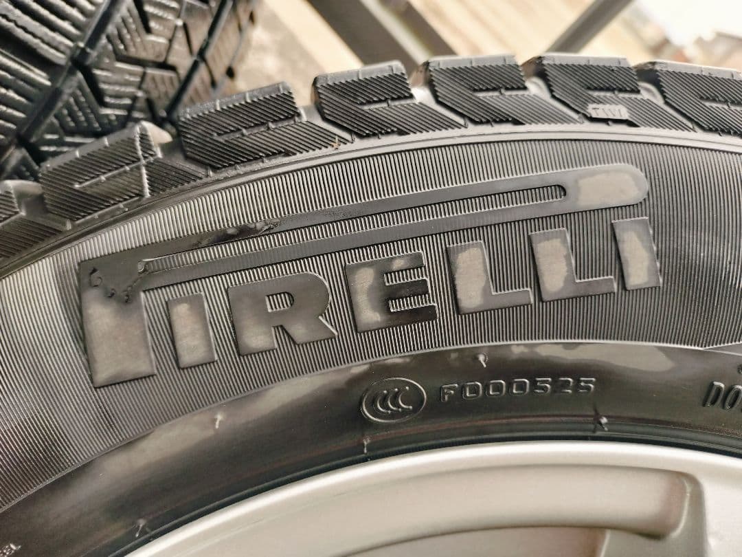 195/65 R15 スタッドレスタイヤ ホイールセット（4本）