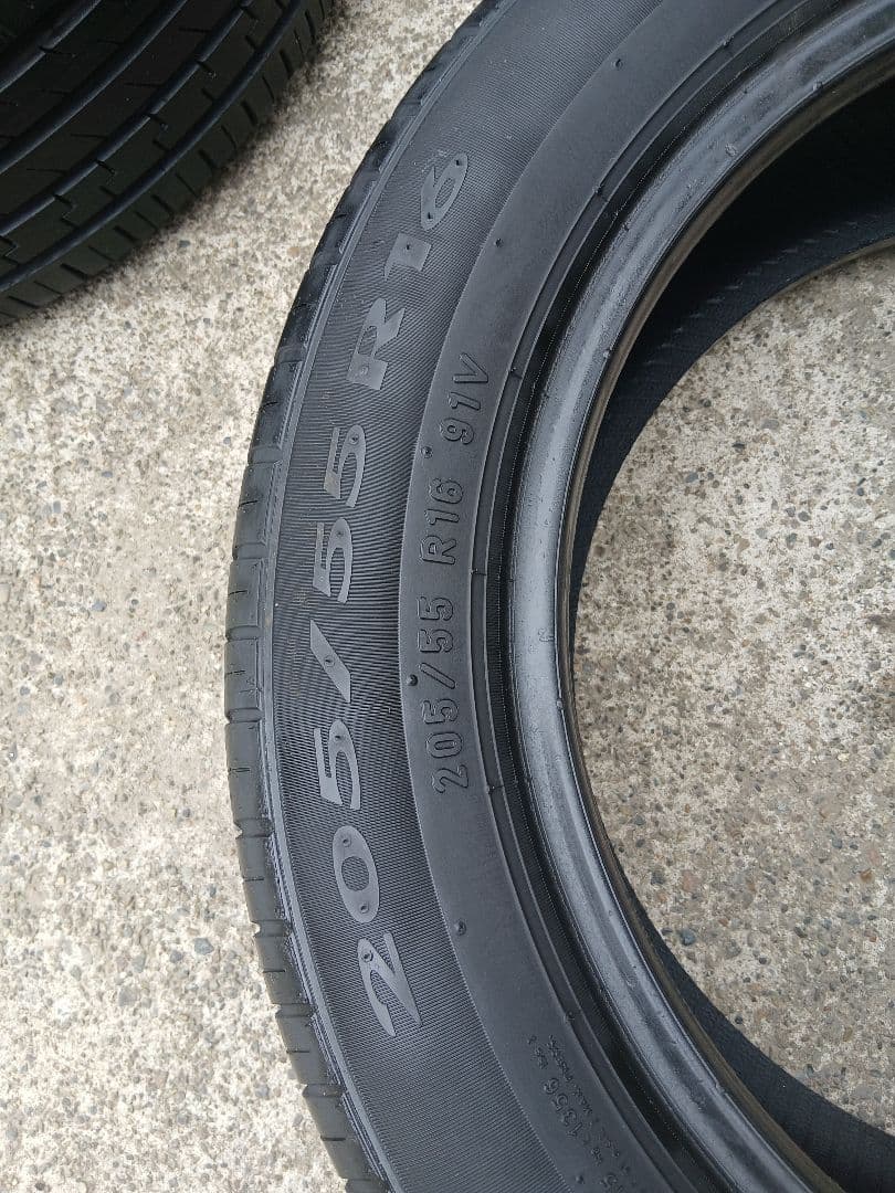 ②Pirelli 205/55R16 2本 2023年製