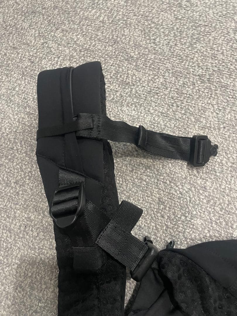 ミセイ　CYBEX 抱っこ紐 コヤキャリア　ブラック