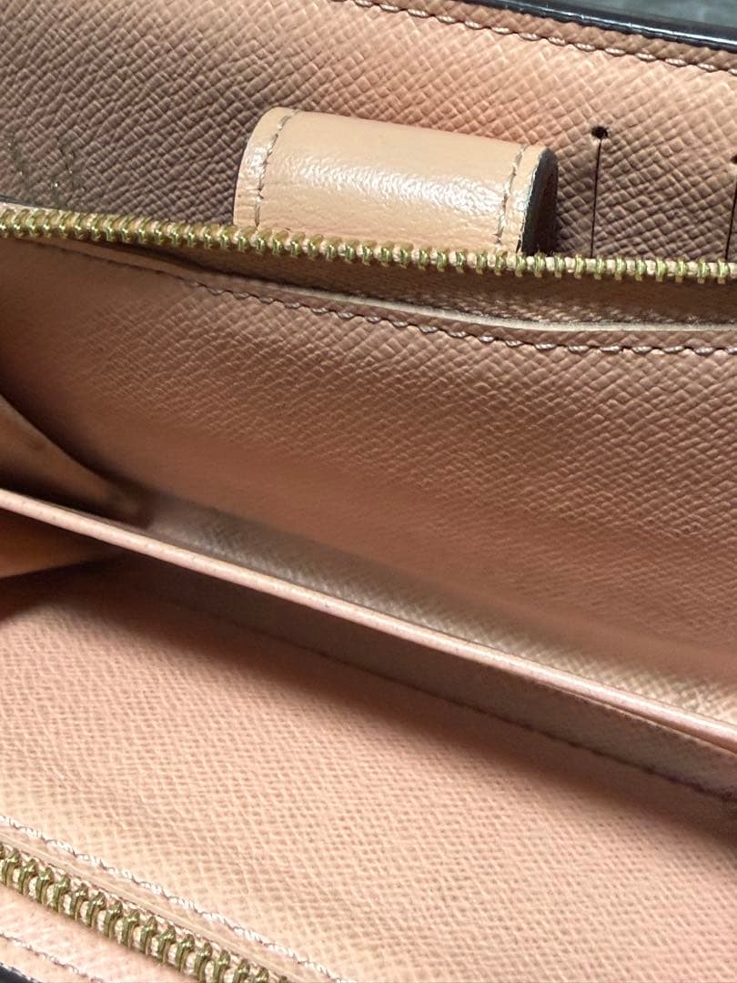 ルイヴィトン　財布　ポルトフォイユ ジュリエット