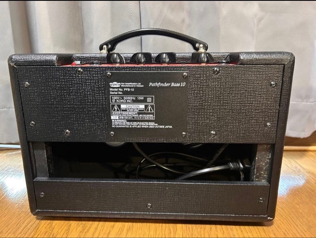 VOX ベースアンプ