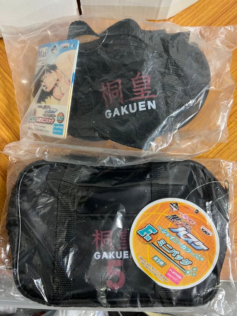 黒子のバスケ まとめ KUROBAS CUP Tシャツ 青峰大輝 黄瀬涼太