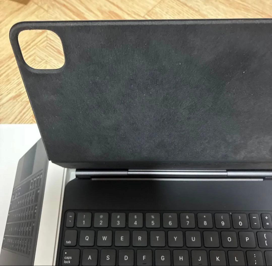 極美品11インチ Magic Keyboard