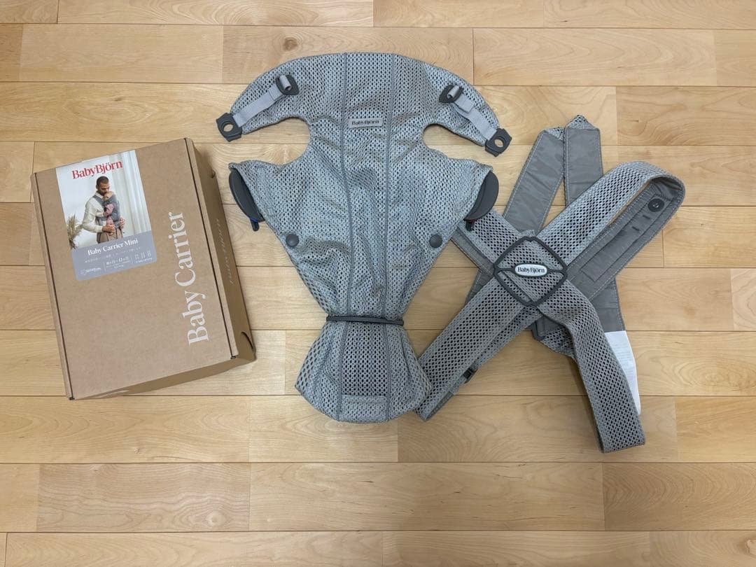 【美品】ベビービョルン ベビーキャリアMINI Airメッシュ　グレー