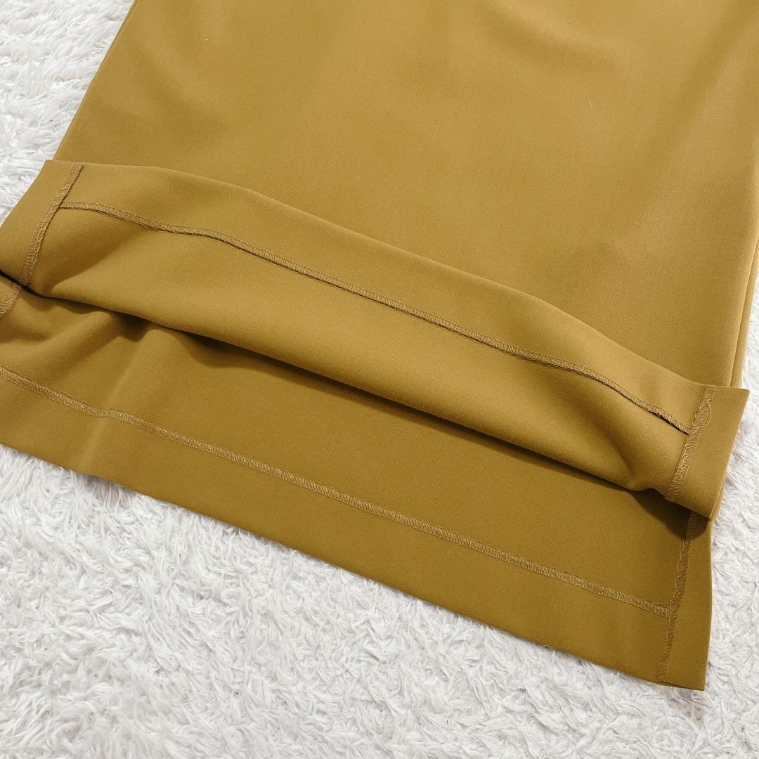 ほぼ未使用✨ADORE 膝丈ワンピース　ラッフルスリーブ　マスタード 36