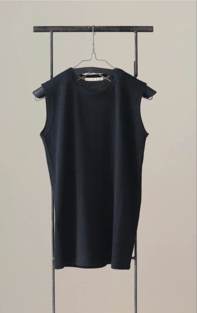 OLDE STEADER SLEEVELESS BLACK　SIZE42